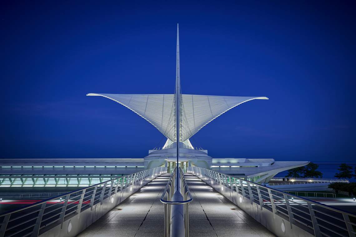 Milwaukee-Calatrava-Quadracci-Pavilion