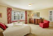 640-Hi-View-Ct-Elm-Grove_023